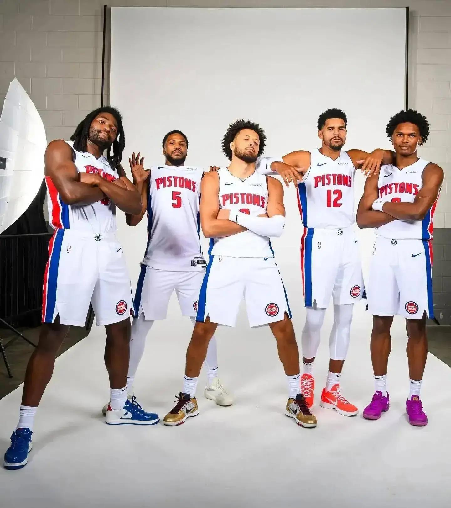 传中窗口 传中窗口