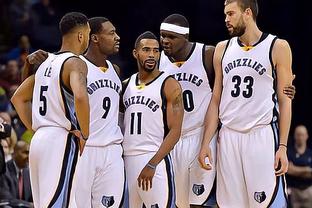 但队友外线 但队友外线